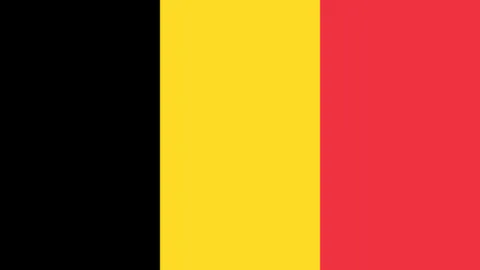 皇马迎来121华诞：世界顶级俱乐部再谱新篇，荣耀瞩目！